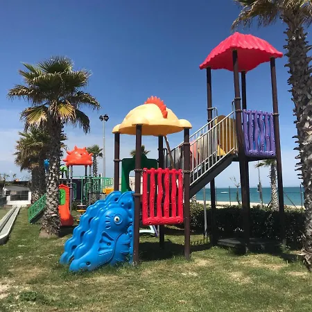 Villaggio Turistico Mare Kamp alanı *